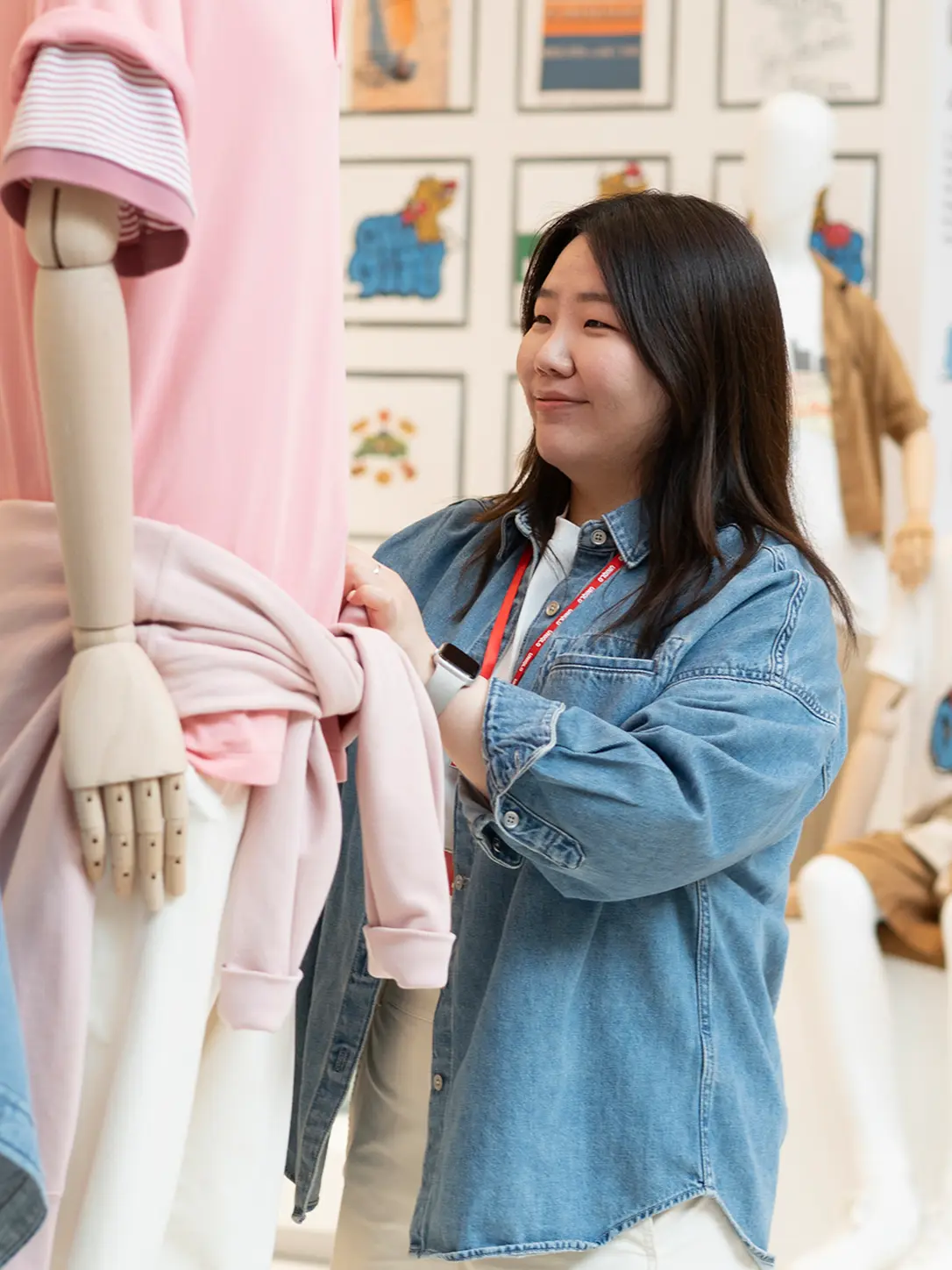 UNIQLO store team members at a Chicago store